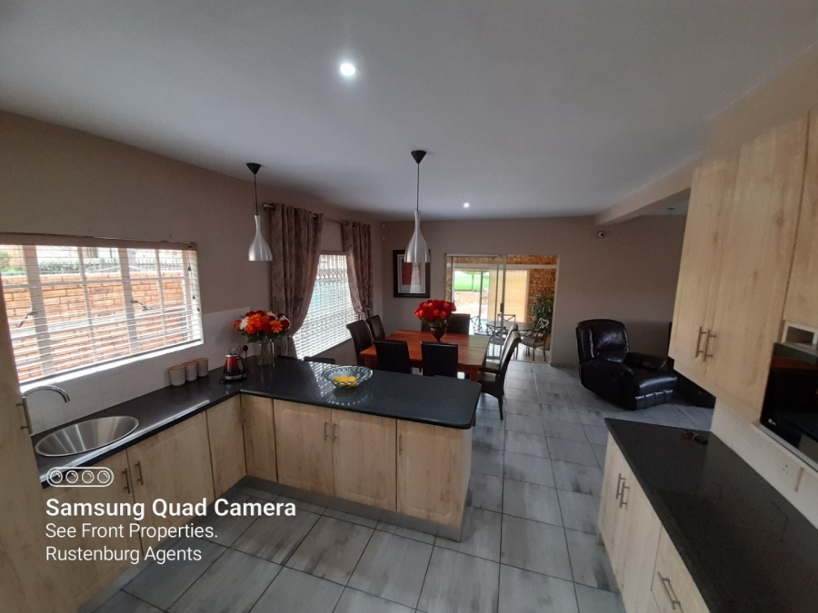 4 Bedroom Property for Sale in Safari Gardens North West